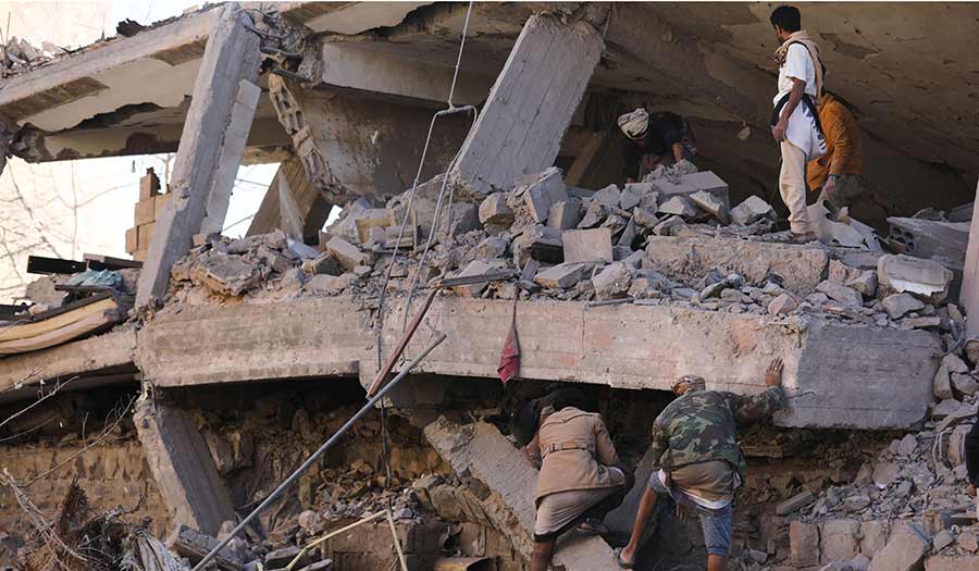 Sanaa_Bombing_Debris-apha-220118.jpg