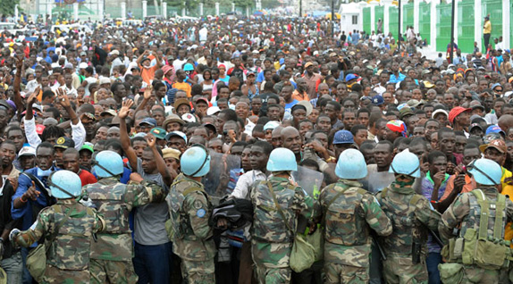 Haiti Earthquake: 300,000 Feared Dead as Tensions Rise